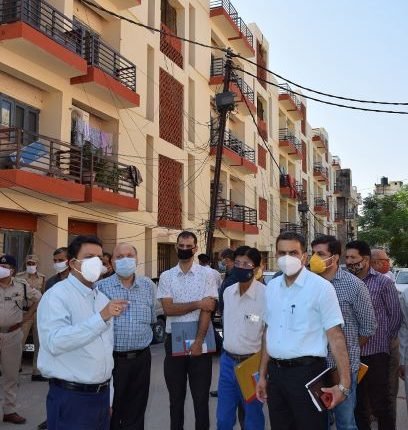 Div Com visits Civil Secretariat, Govt Quarters Inspects Darbar move arrangements