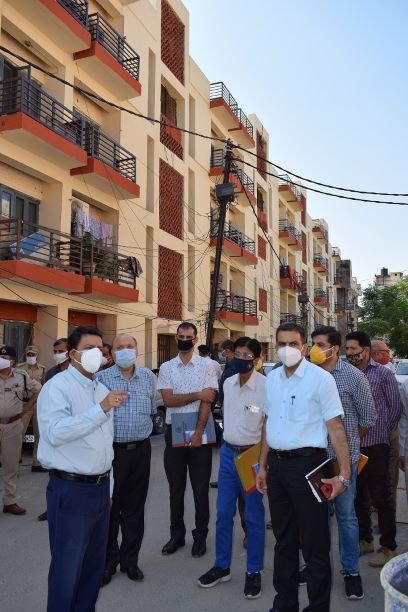 Div Com visits Civil Secretariat, Govt Quarters Inspects Darbar move arrangements