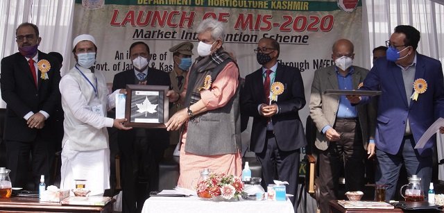 Lt Governor Manoj Sinha launches MIS-2020 for Apple at Horticulture Complex at Raj Bagh Srinagar