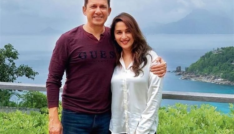 Madhuri Dixit Nene shares photos along with her husband on their 21st marriage anniversary