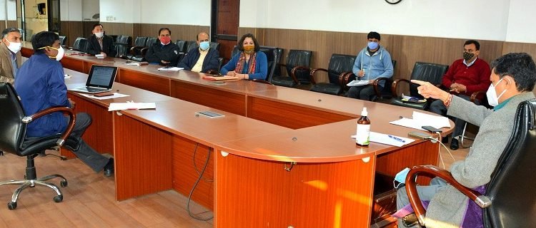 Div Com Sanjeev Verma reviews progress on Mubarak Mandi Heritage Complex, Jambu Zoo