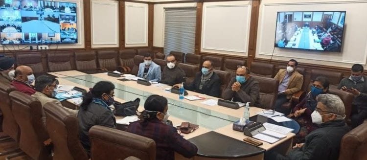 FC Atal Dulloo chairs preliminary meet for implementation of SEHAT scheme