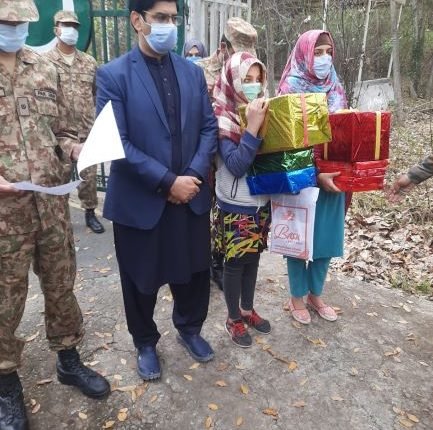 Both girls crossing the LoC were handed over to Pakistan