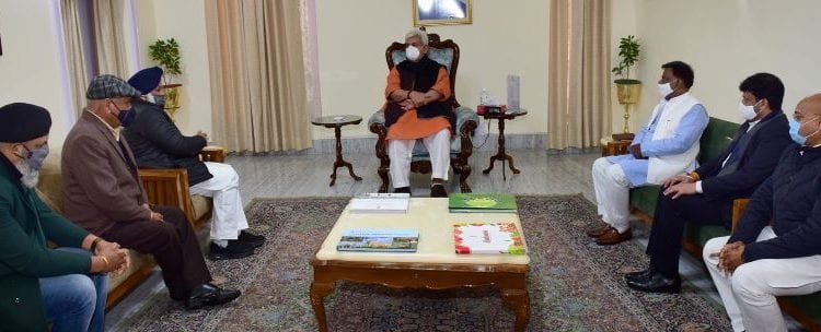 A delegation of Dr. Ambedkar Chamber of Commerce calls on Lt Governor Manoj Sinha
