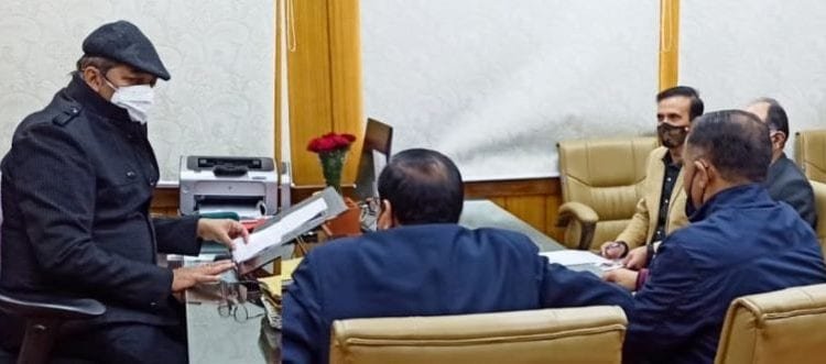 Ease of Doing Business, a priority of Govt: Advisor Baseer Khan