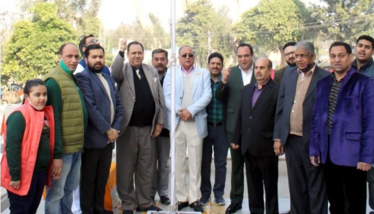 Jammu Newspapers Editors Guild celebrates 72nd Republic Day, unfurls Tricolour