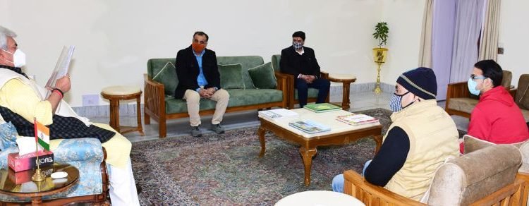 Former Legislator, delegation of All Parties Migrants Coordination Committee call on Lt Governor