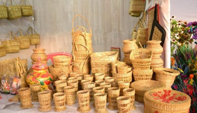 J&K Govt. enhances rate of stipend for Handicrafts and Handloom trainees