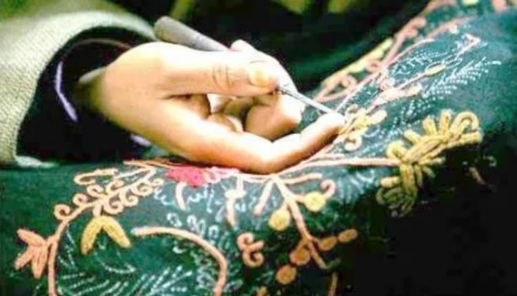 Schemes for the Promotion of Handlooms and Handicraft : Smriti Zubin Irani