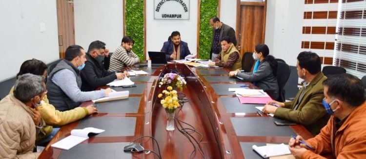 DDC Udhampur reviews protection, restoration of water bodies