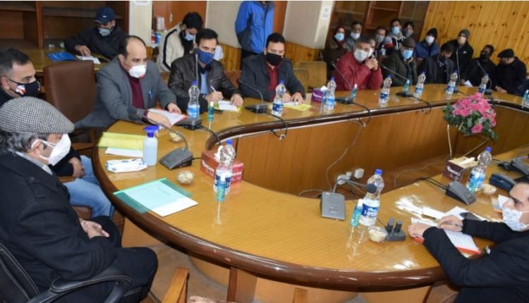 Advisor Baseer Khan reviews common facilities at IE Rangreth, Inaugurates IT centers