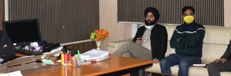 DC Rajouri reviews implementation of PMAY-G