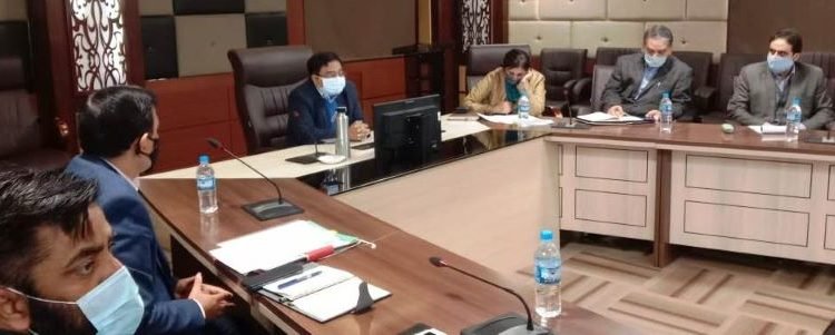 Dwivedi discusses Export Promotion with FIEO, concerned Govt. Departments