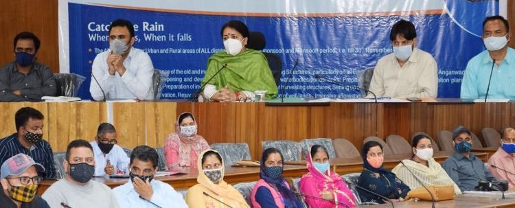 DDC Udhampur reviews issues of public living along NH-44 with PRIs