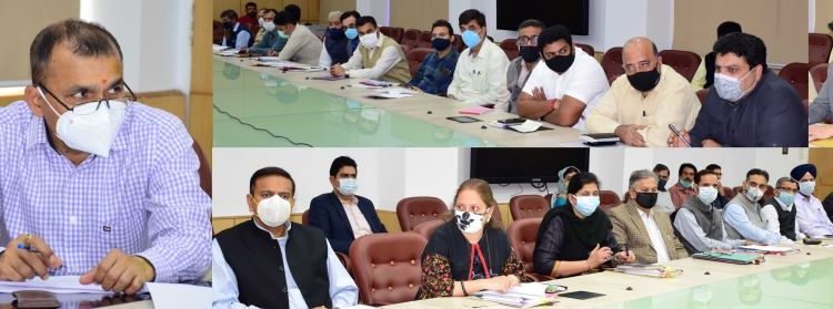 Directs for using innovative measures to saturate coverage of PMJAY-Sehat : Nitishwar Kumar