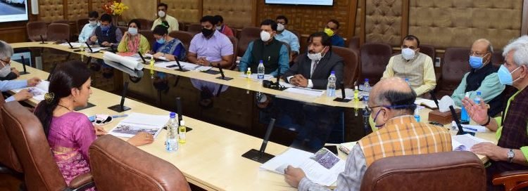 Lt Governor chairs review meeting of Smart City projects ; accelerate approval of DPRs and tender allotment