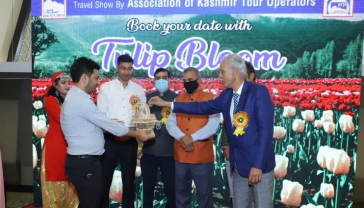 J&K Tourism continues promotional campaigns Organizes road show at Indore