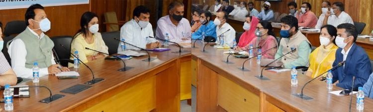 DDC Chairperson Udhampur reviews RDD sector development works