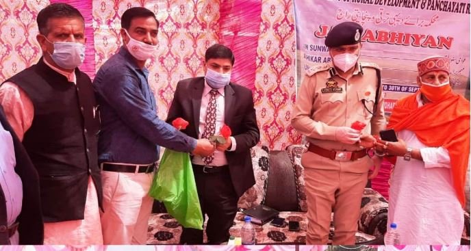 DC Poonch holds marathon Public Outreach Programme at Mendhar