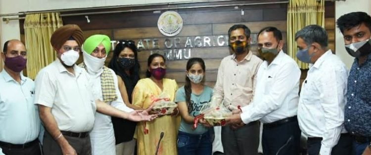 Director Agriculture Jammu launches Dakshyani Turmeric Project  
