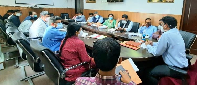 Designated Private hospitals to increase bed capacity for Covid patients: Div Com