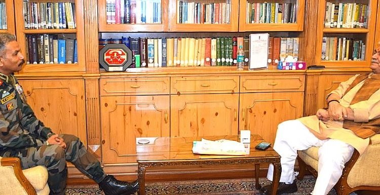 GoC 15 Corps calls on Lt Governor Manoj Sinha