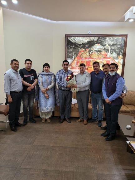Mayor Chander Mohan Gupta discusses Smart City initiatives with CCI Team