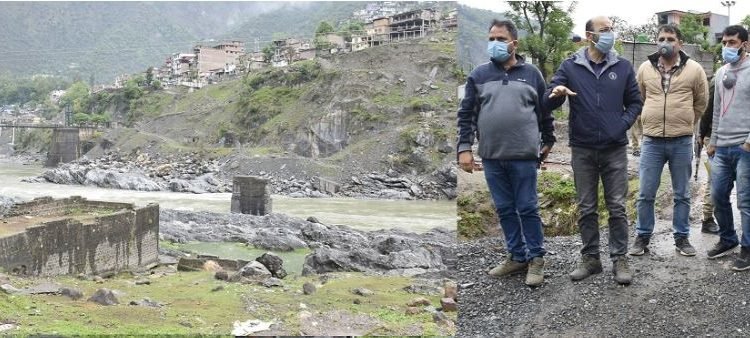 DC Ramban reviews implementation of Covid restriction orders