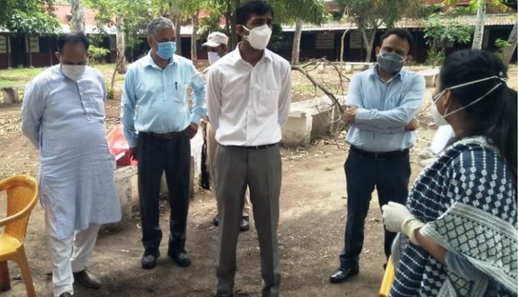 DC Jammu conducts extensive tour of R.S Pura, Arnia, Bishnah