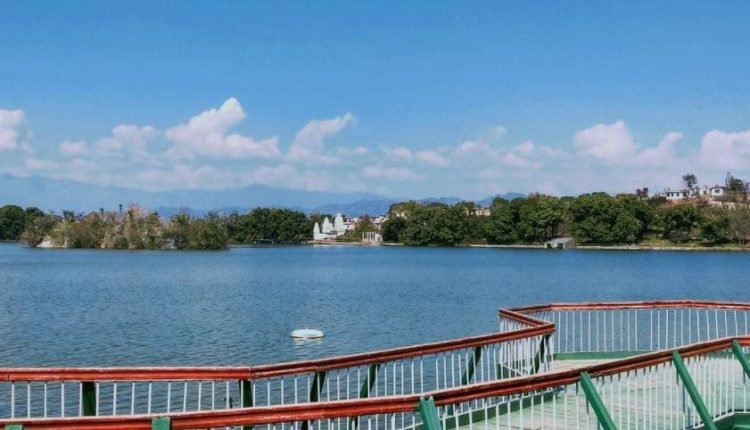 Secy Tourism Sarmad Hafeez reviews tourist facilities at Mansar, Surinsar