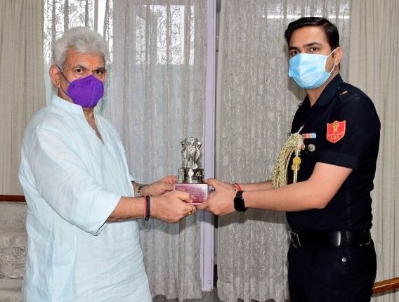 Raj Bhavan accords warm farewell to OSD