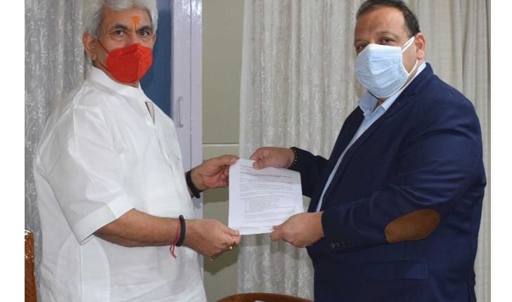 Devender Singh Rana calls on Lt Governor