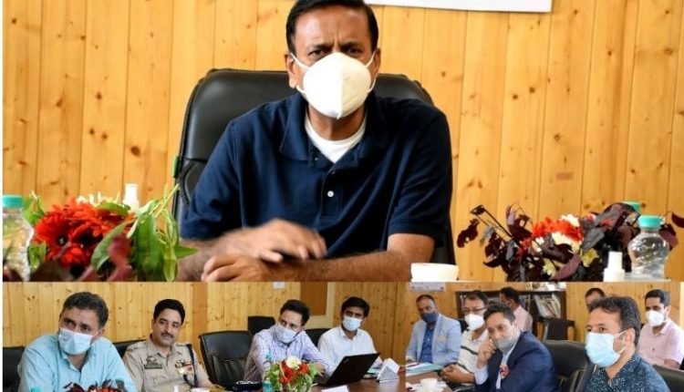 Principal Secretary I&C RP Thakur reviews performance of DIC, rural BPO in Bandipora
