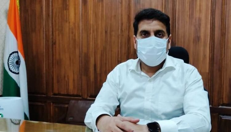 Violation of Covid-19 SOPs will be dealt strictly: DC Srinagar