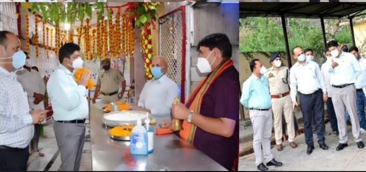 Div Com interacts with public representatives; listens to people’s grievances at Billawar