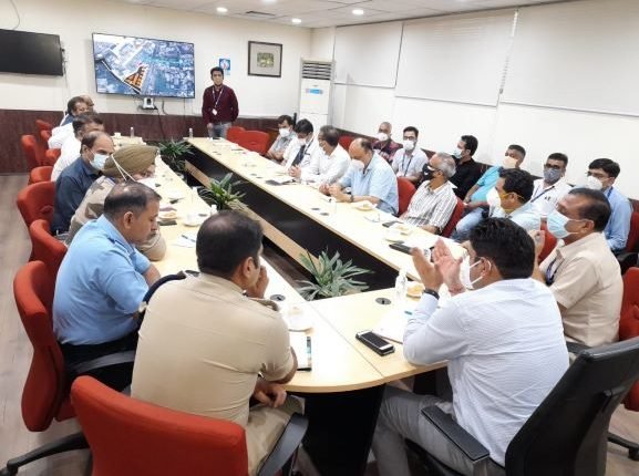 Div Com holds coordination meeting for night landing at Jammu Airport
