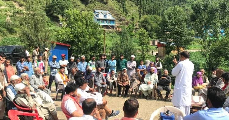 BJP Govt Pro Rich, Anti Poor: Harsh Dev