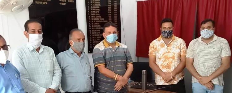 Beopar Mandal deputation meets ALC Udhampur Pradyot Gupta