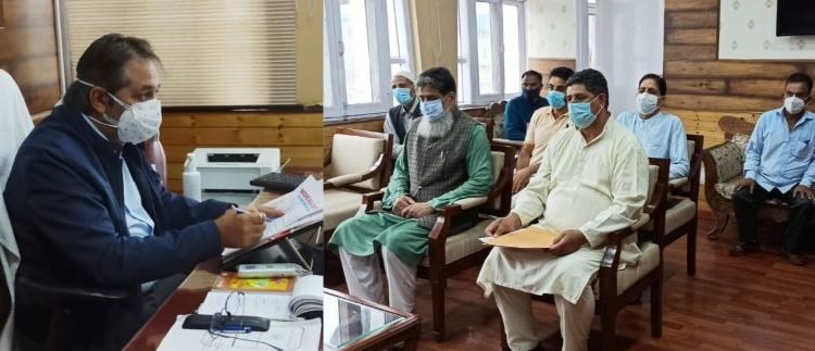 Advisor Baseer Khan meets deputations, individuals