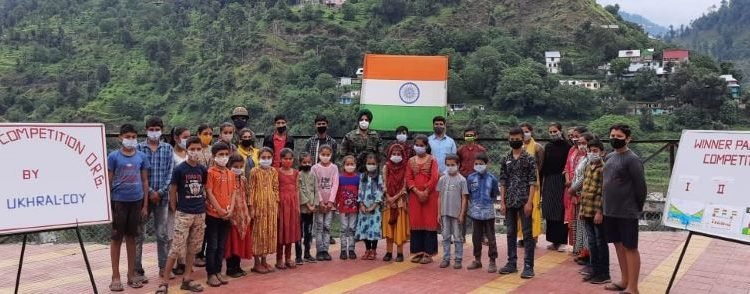 Army hosts painting competition for students at Ukhral