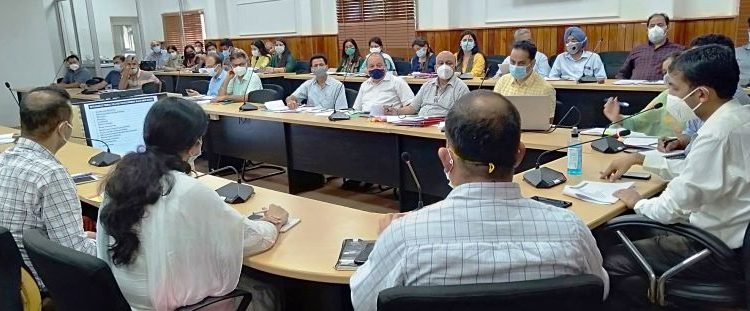 DC Jammu reviews progress of B2V3, Capex Budget works; formulation of ITVD Plan