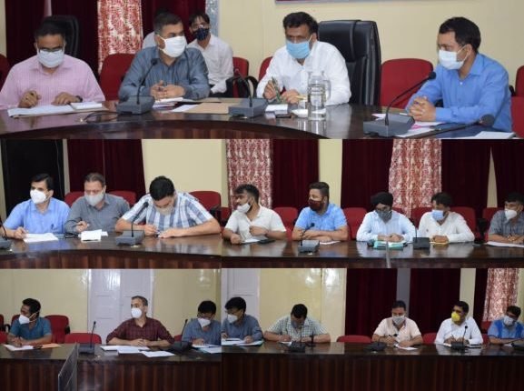 DC Doda Vikas Sharma reviews progress on digitization of land records, constitution of Youth Clubs
