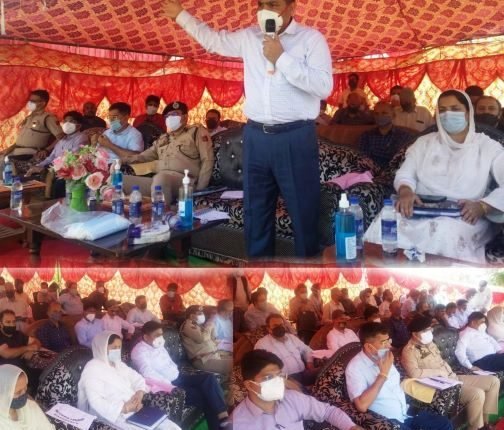 DC Poonch Inder Jeet listens to people’s issues in border block Balakote
