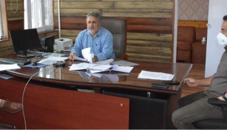 Samoon reviews progress on STRIVE Project; Assesses HRD issues of SDD