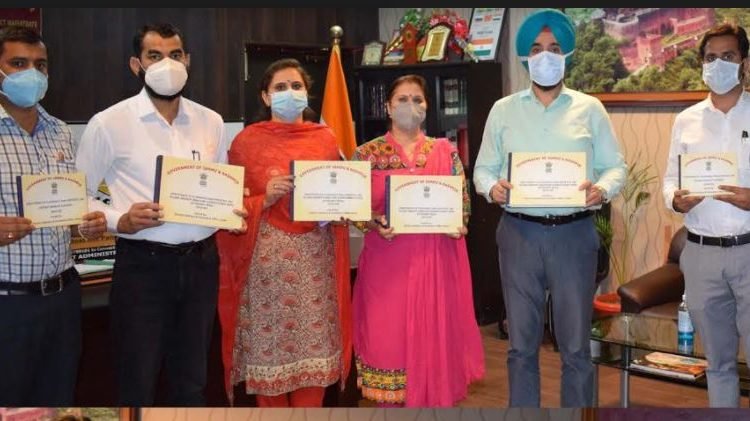 DC Releases Books On Demographic Profile, Socio-Economic Statistics Of Reasi