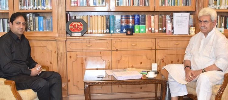 Mayor SMC, President J&K JDU call on Lt Governor