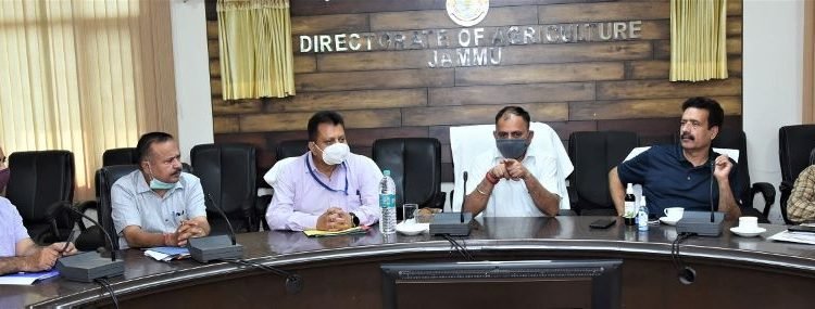 Director Agriculture Jammu reviews progress under CAPEX Budget 2021-22