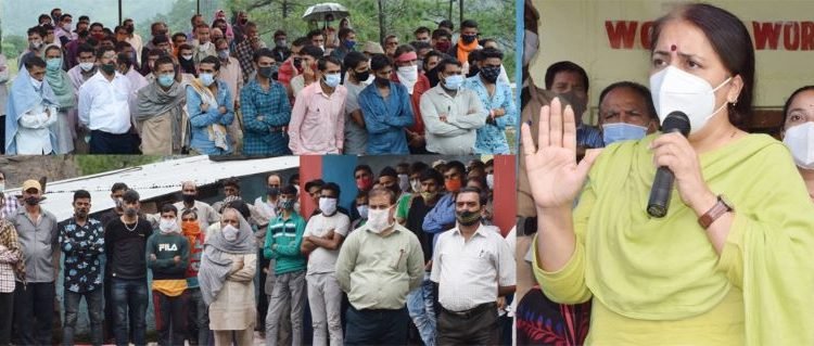DC Udhampur holds public outreach camp in remote Panchayat of Block Tikri
