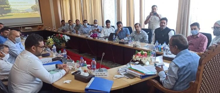 Union MoS, Som Parkash interacts with representatives of Trade bodies