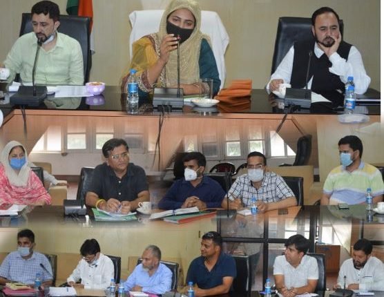 DDC Chairperson Poonch reviews Mission Youth activities